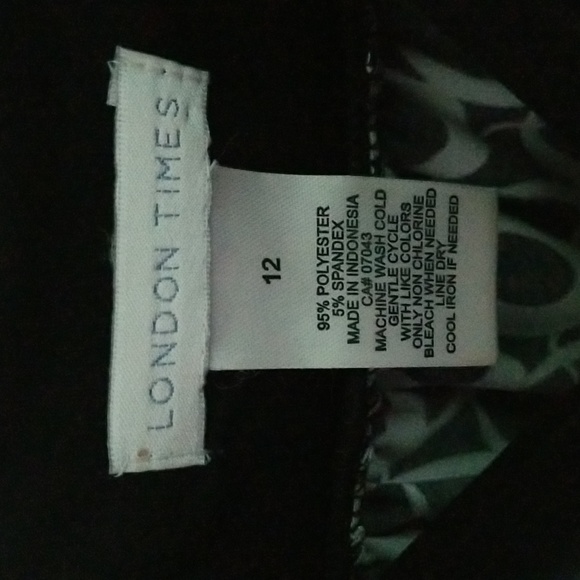 Black and white dress with straps by London Times size 12 - Picture 4 of 4